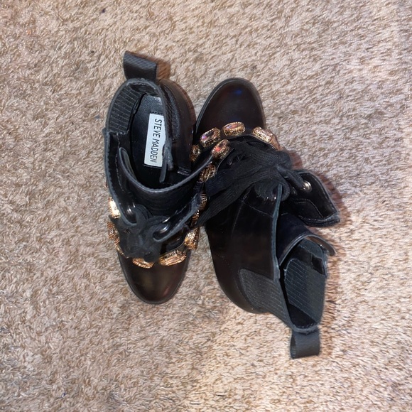 Steve Madden combat boots with jewels - Picture 2 of 4